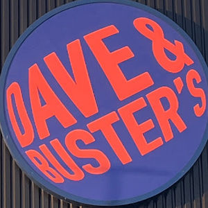 Meet your Posher, Adolfo